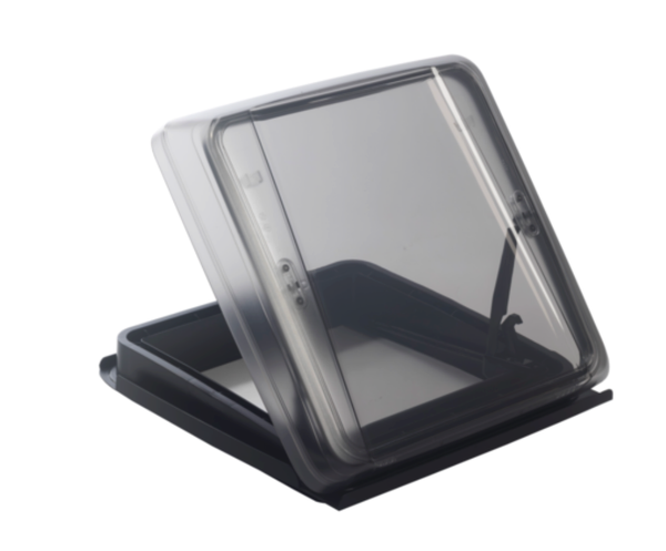 VisionStar M Black Edition -kattoluukku LED-valoilla