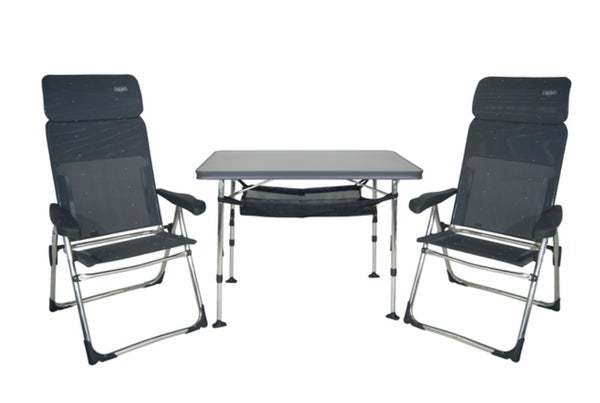 2 x kokoontaitettavaa tuolia + p&ouml;yt&auml; + verkko