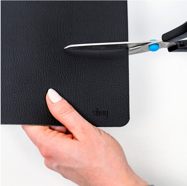 Metallinen nanogeelimatto, musta