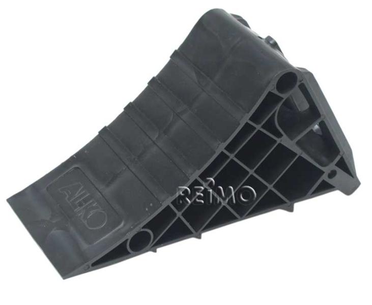 Musta py&ouml;r&auml;kiila