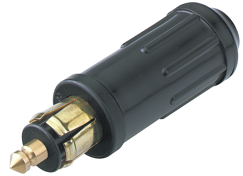 Normaali pistoke 12V suora