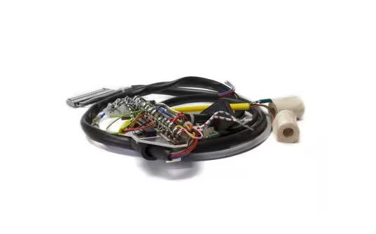 Johtosarja E-2400 12 V